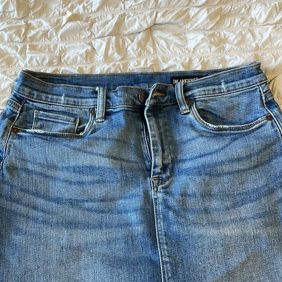 Blank NYC jean mini skirt with fringe size 29 - Picture 3 of 7